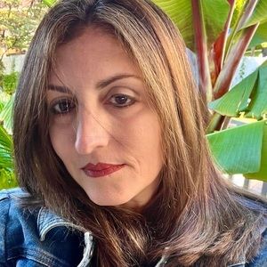 Meet your Posher, Toni